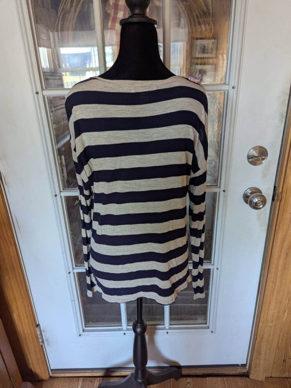 Top Coldwater Creek size medium 10-12 Navy/gray - Picture 2 of 3
